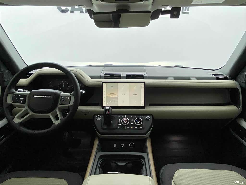 Land Rover Defender, 2022 12
