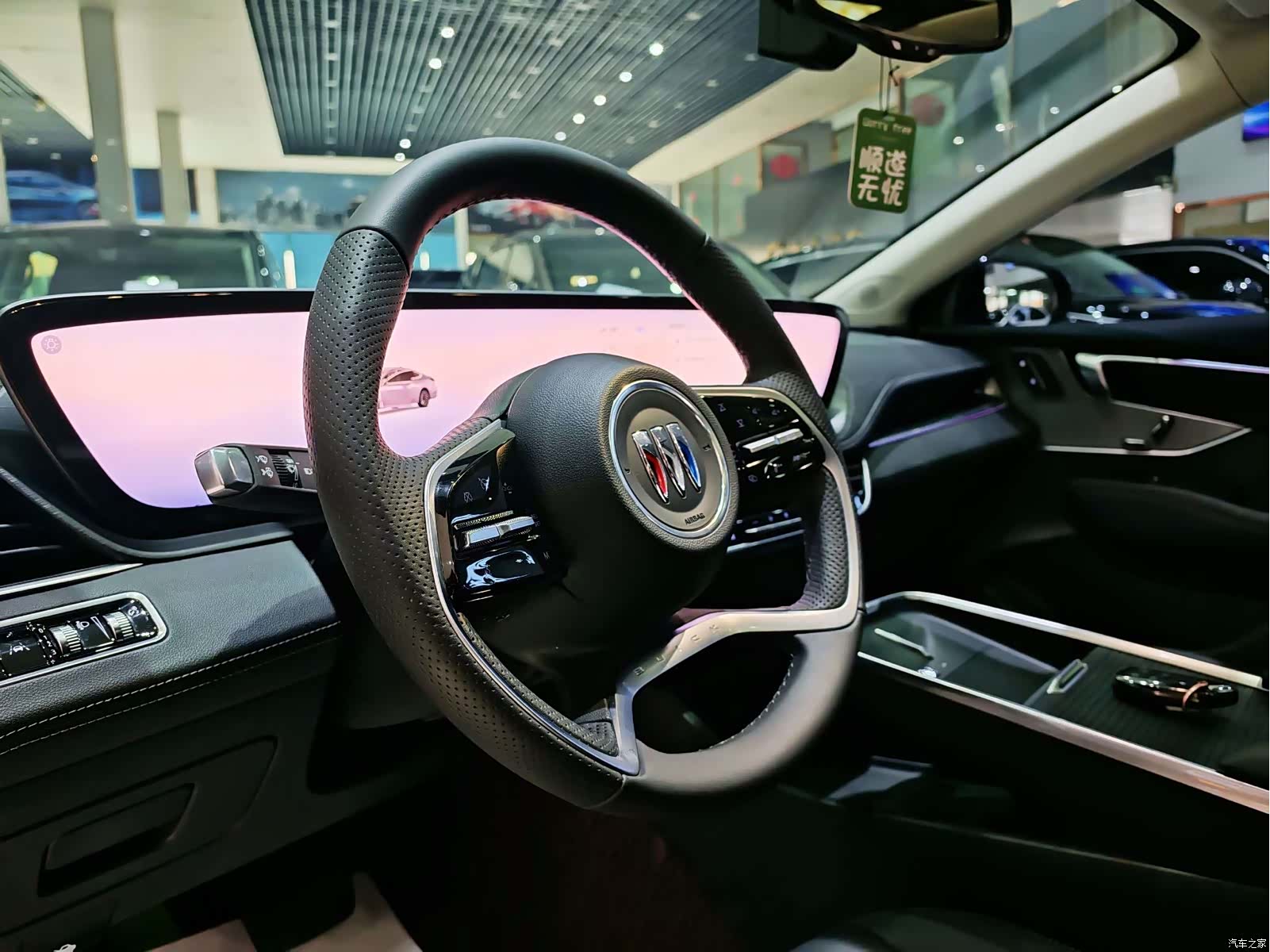 Buick LaCrosse, 2024 все фото