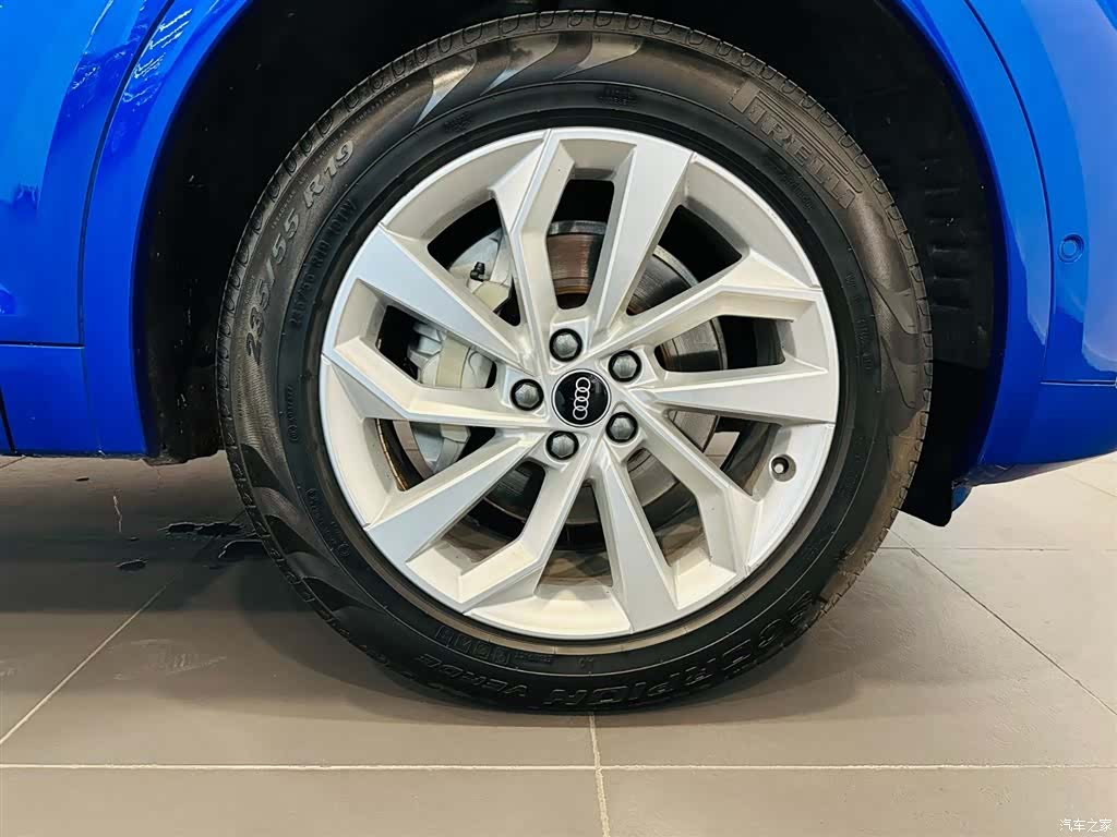 Audi Q5L, 2021 15