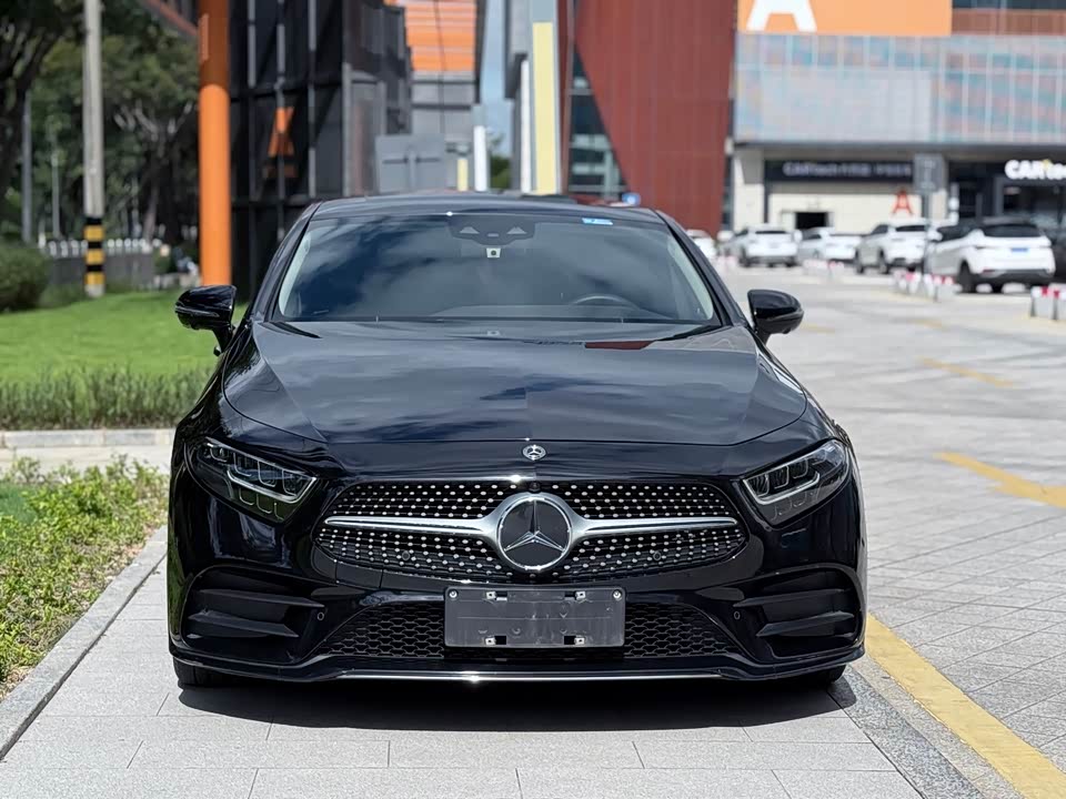 Mercedes-Benz CLS