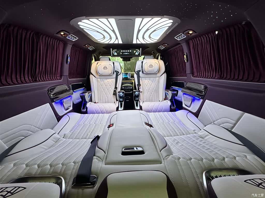 Mercedes-Benz 7, 2026 26