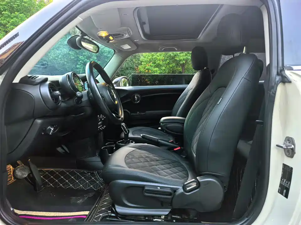 MINI MINI