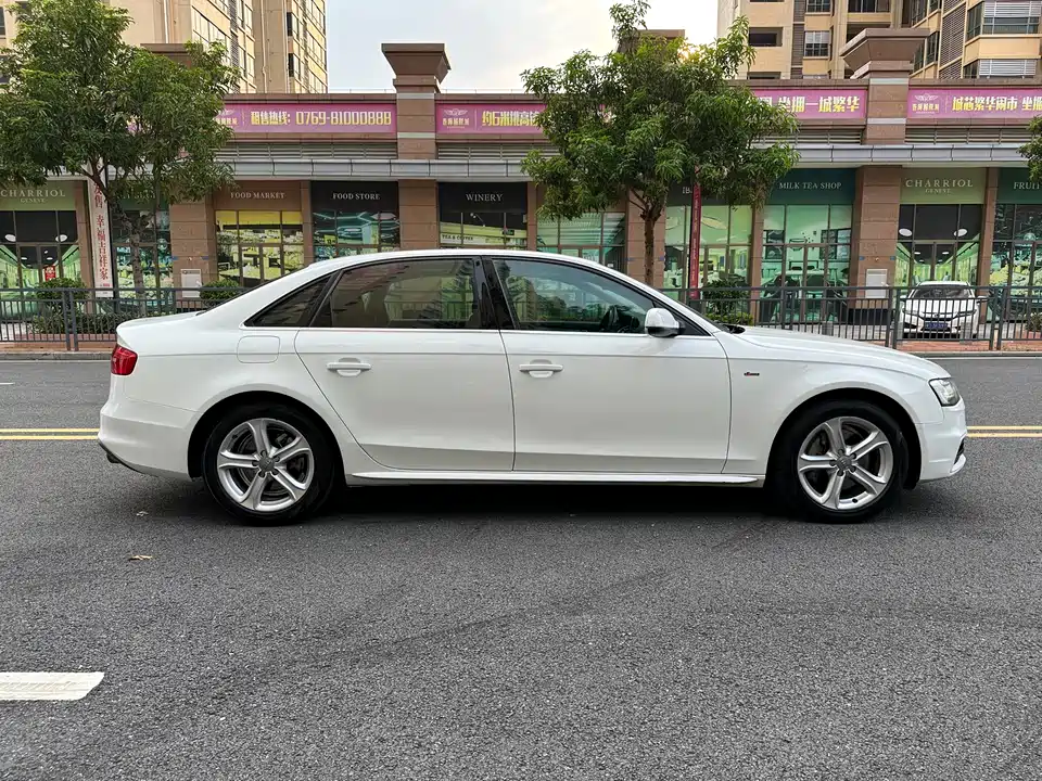 Audi A4L