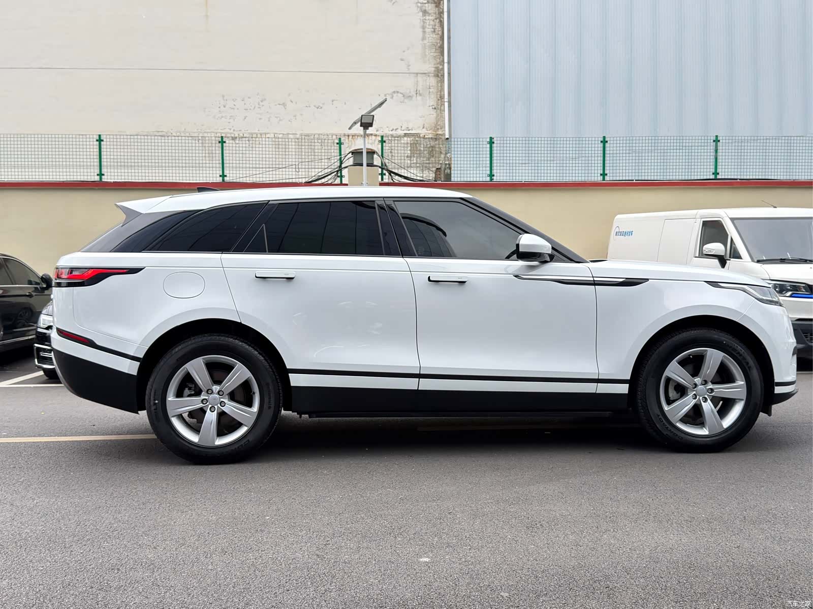 Land Rover Range Rover, 2020 15