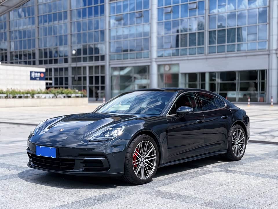 Porsche Panamera Porsche Panamera