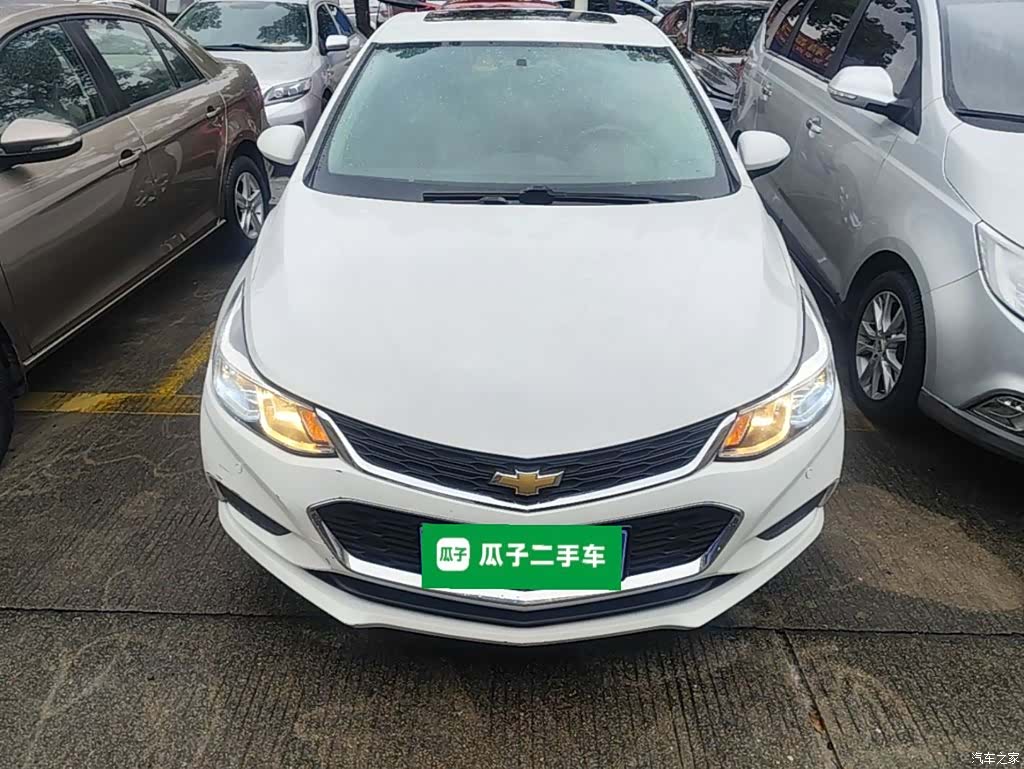 Chevrolet 320, 2018 1