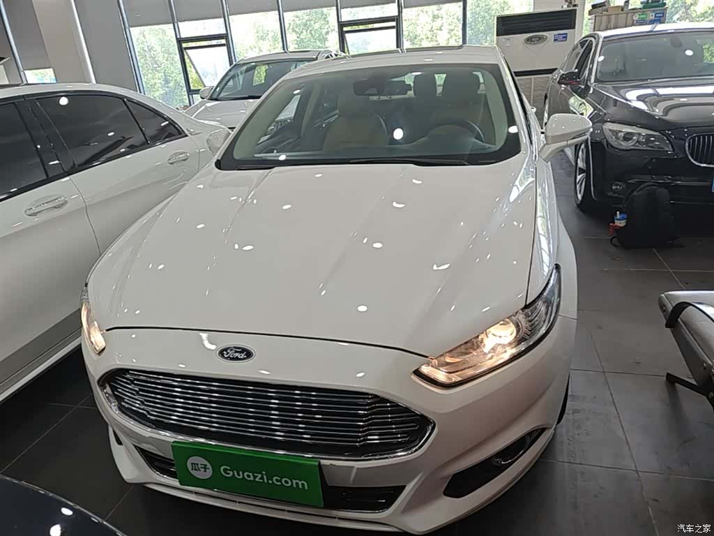Ford Mondeo, 2015 3