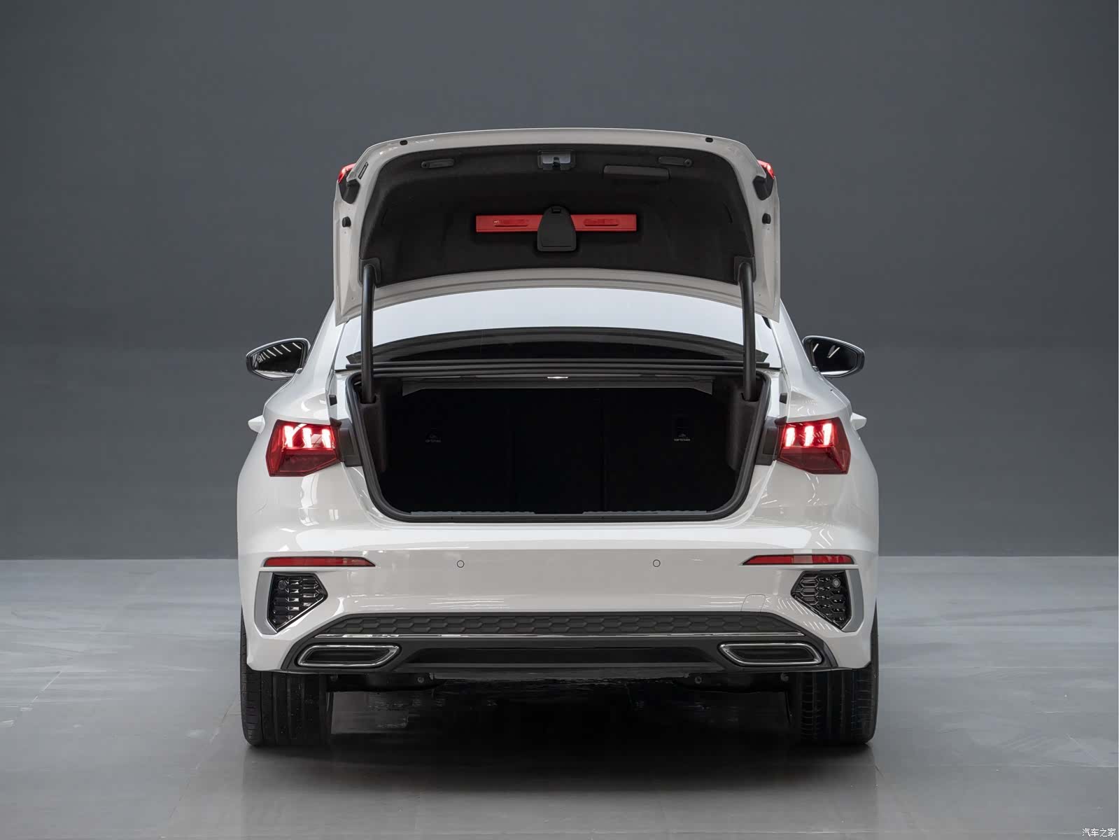 Audi A3, 2023 10