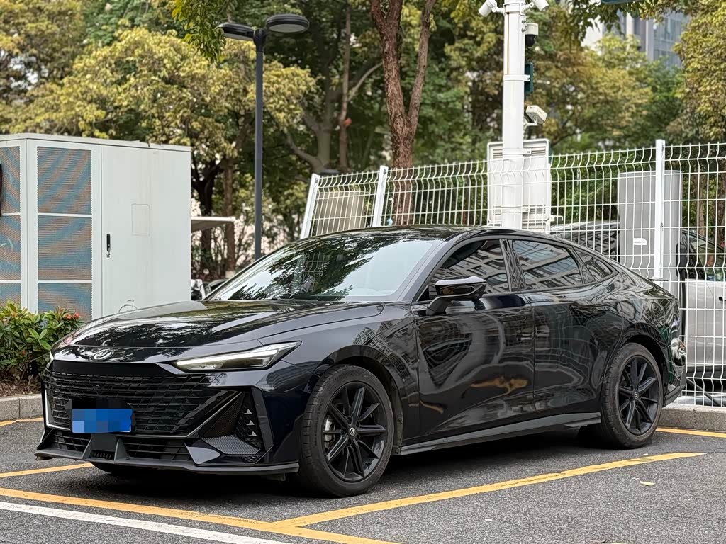 Changan UNI-V
