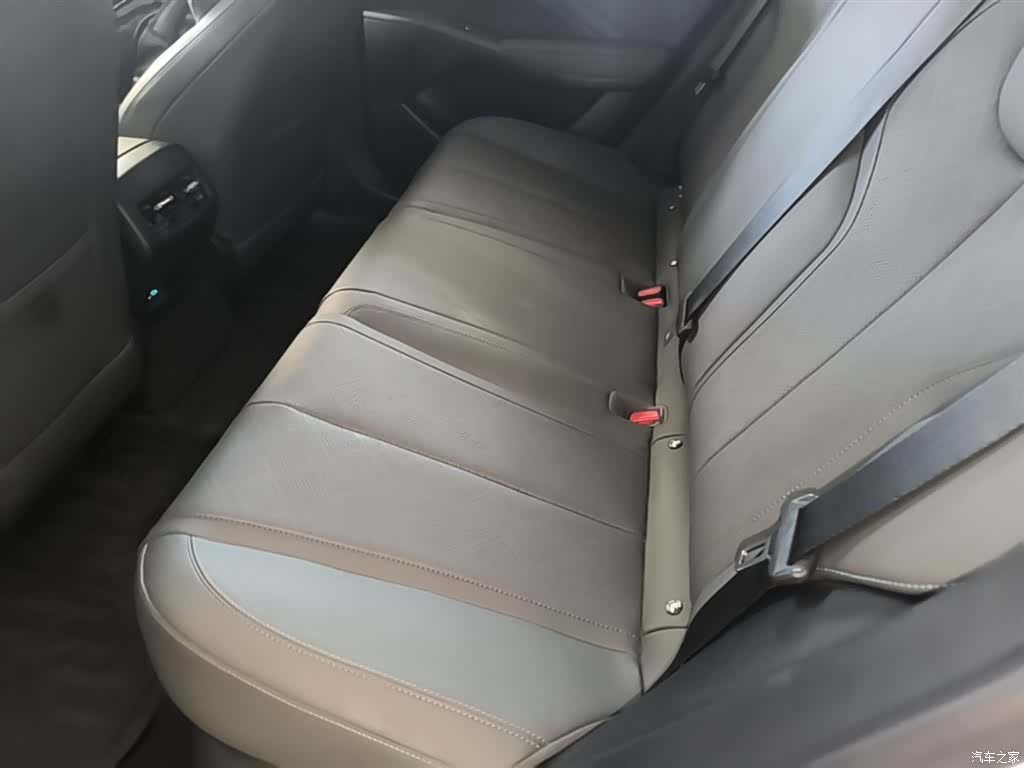 BYD Qin, 2025 17