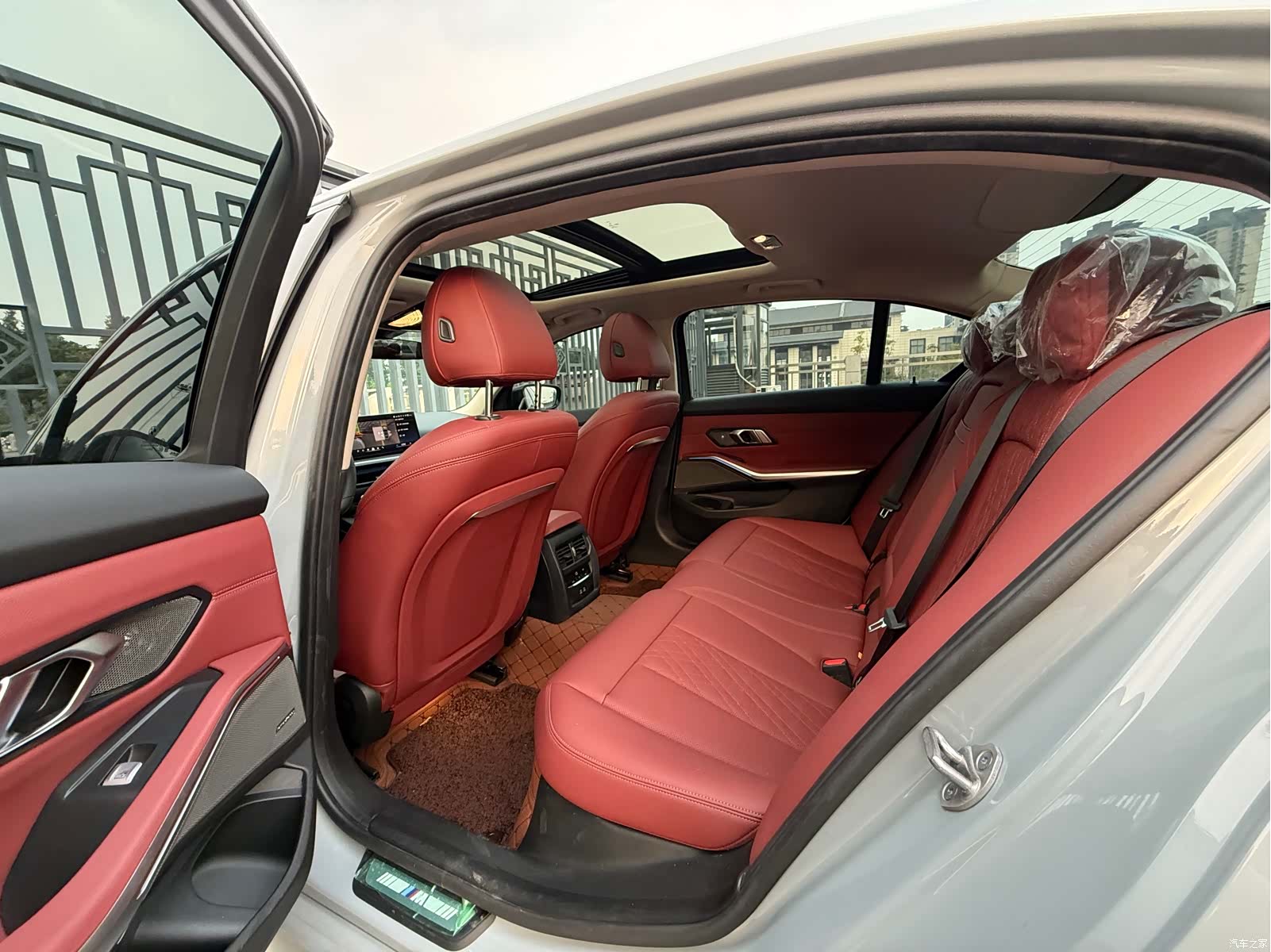 BMW 3 Series, 2026 4