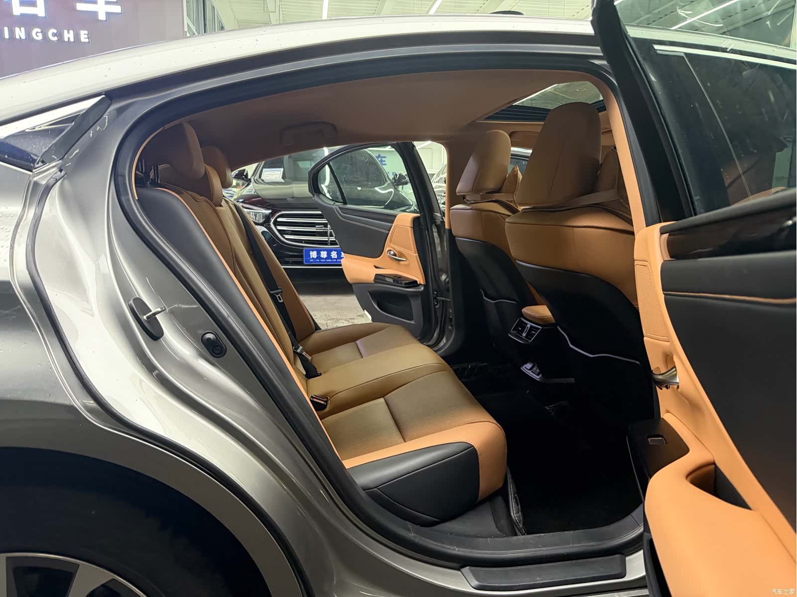 Lexus ES, 2024 17