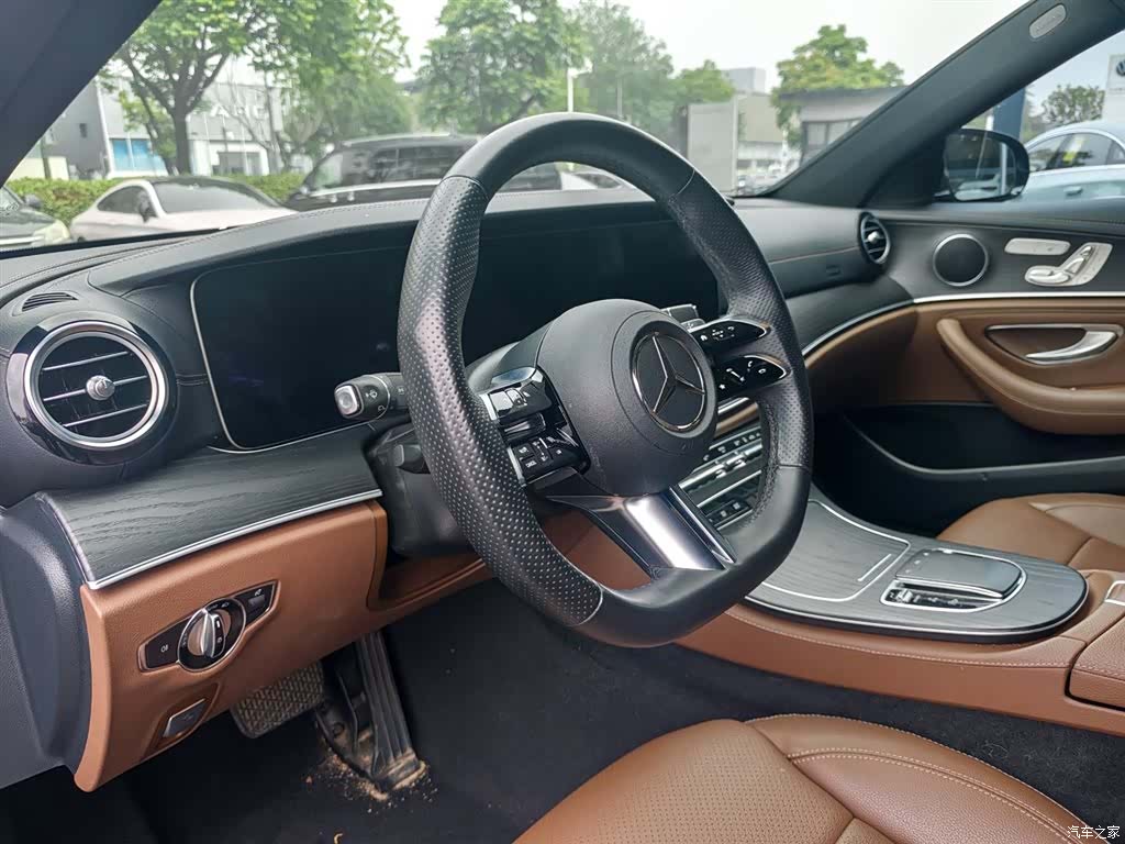 Mercedes-Benz E-Class, 2023 9