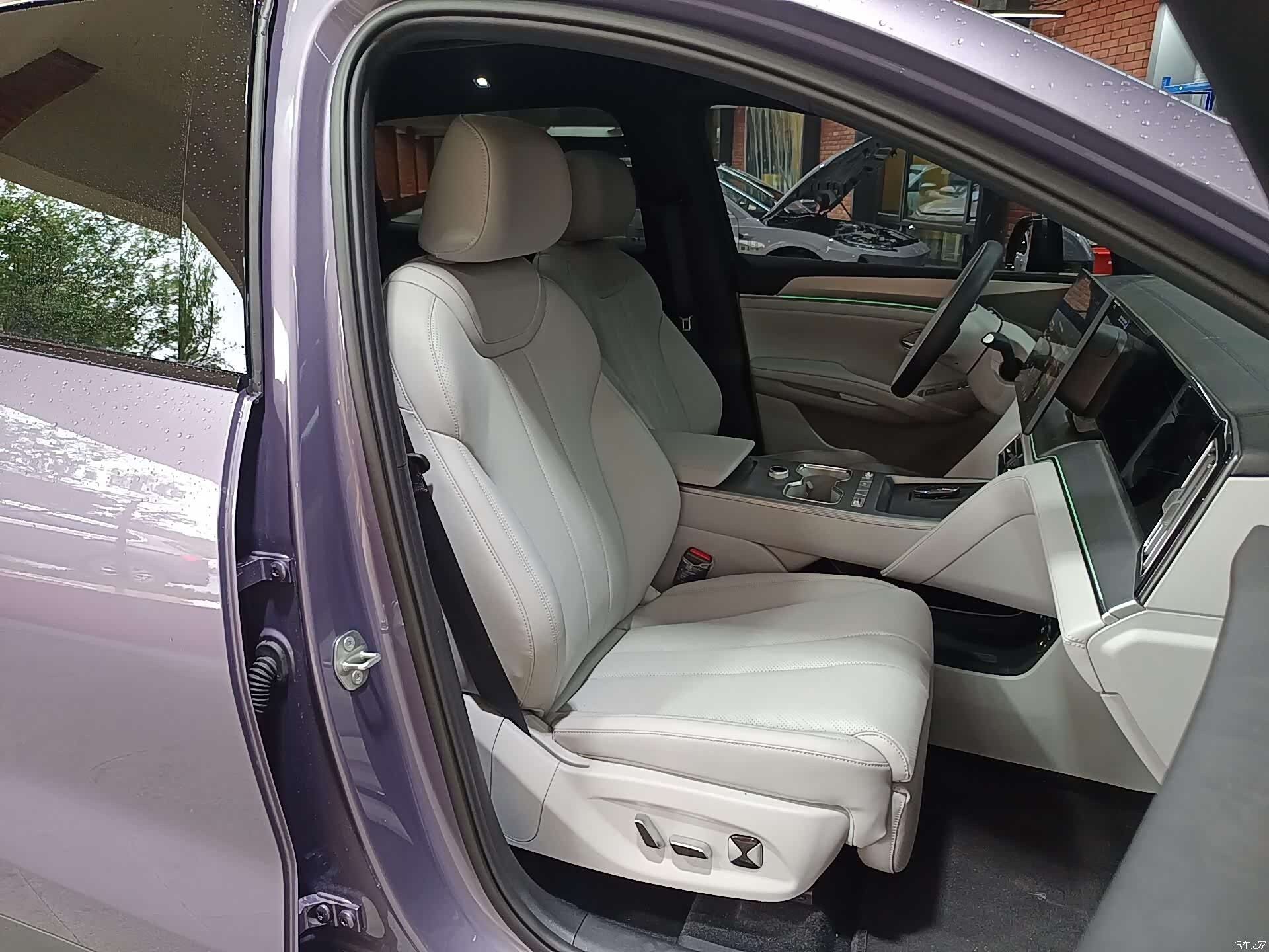 BYD Song, 2026 10