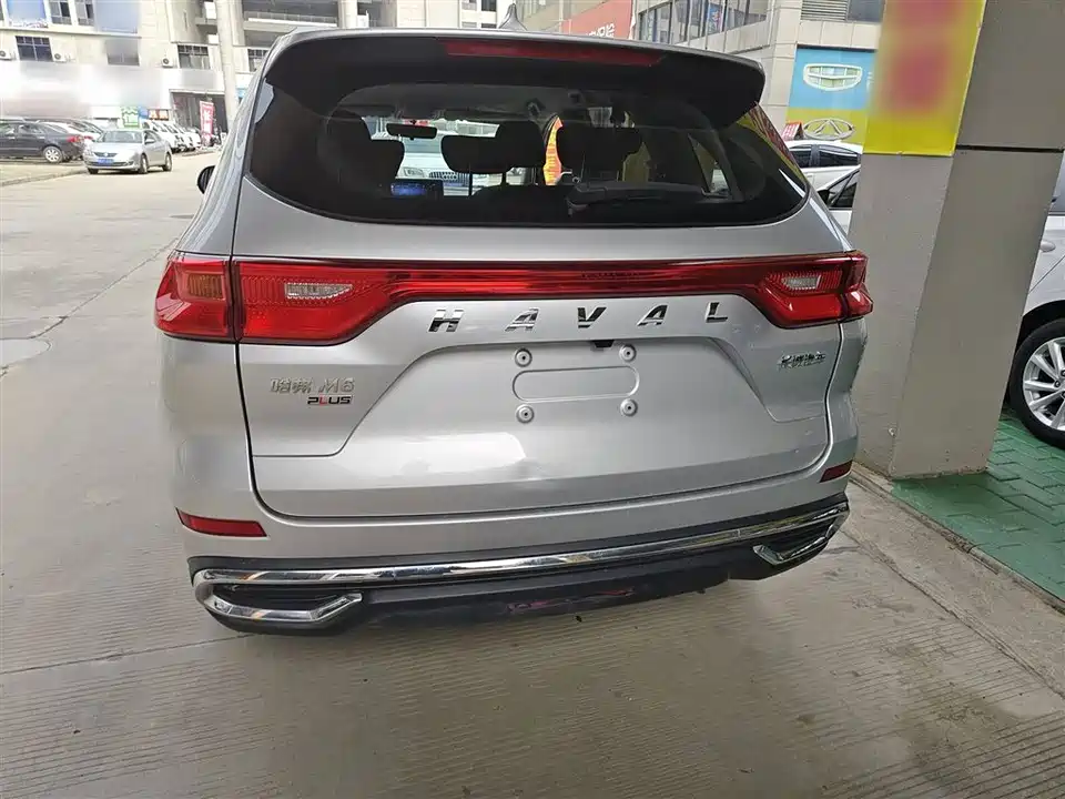 Haval M6