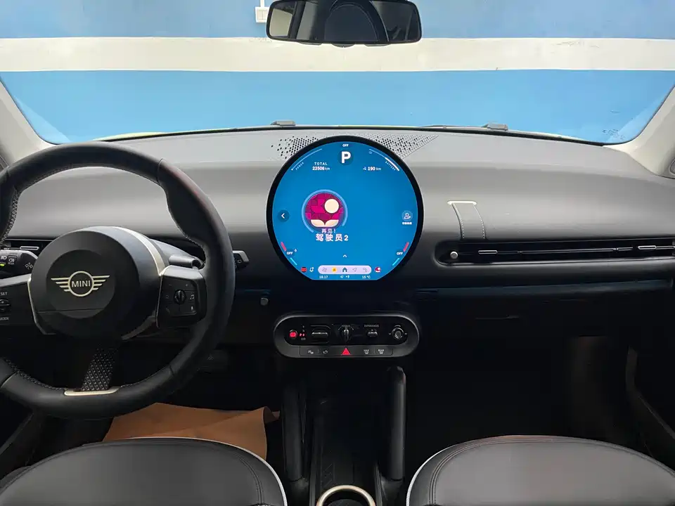 MINI Electric COOPER