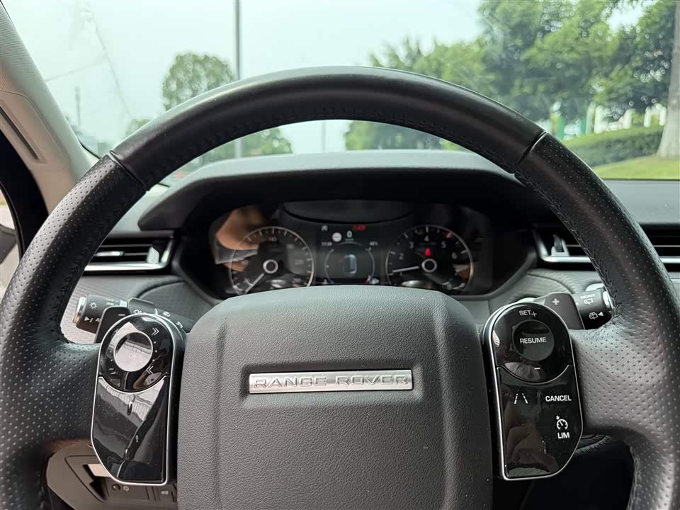 Land Rover Range Rover Star Pulse