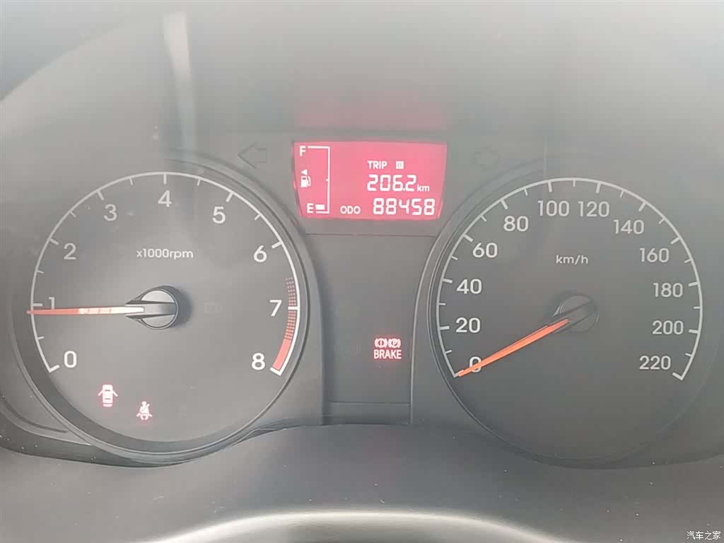 Hyundai GLS, 2015 12