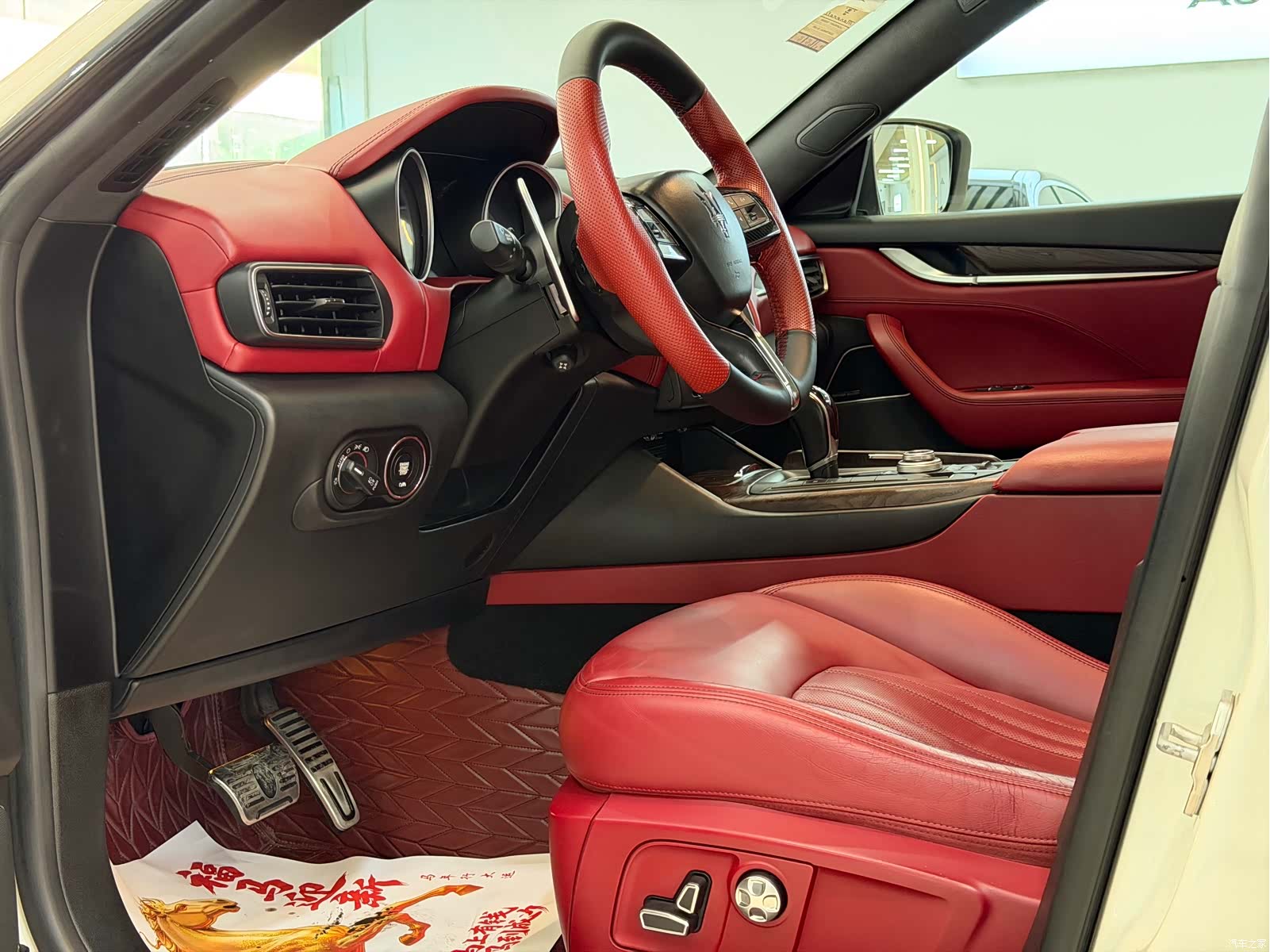 Maserati Levante, 2017 6