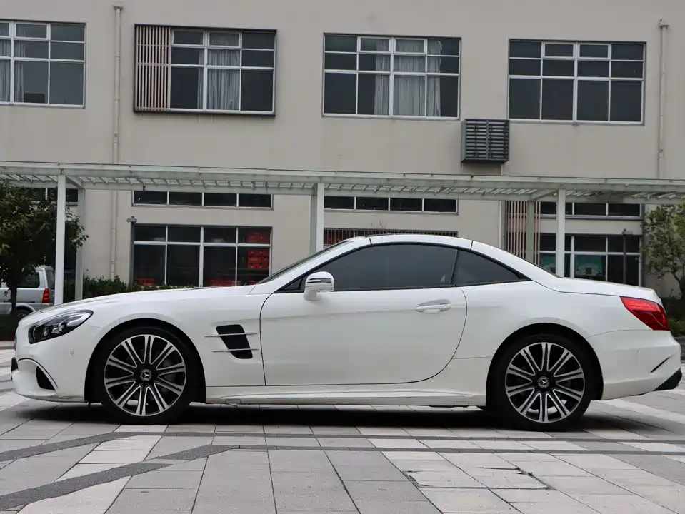 Mercedes-Benz SL class