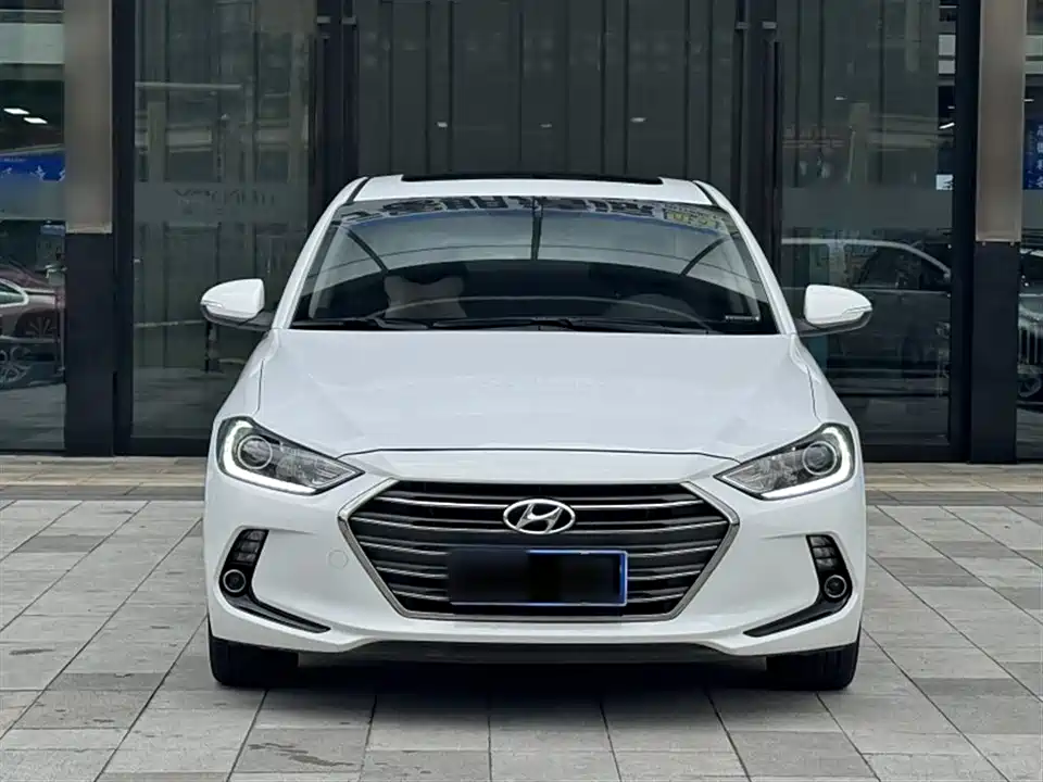 Hyundai Lead