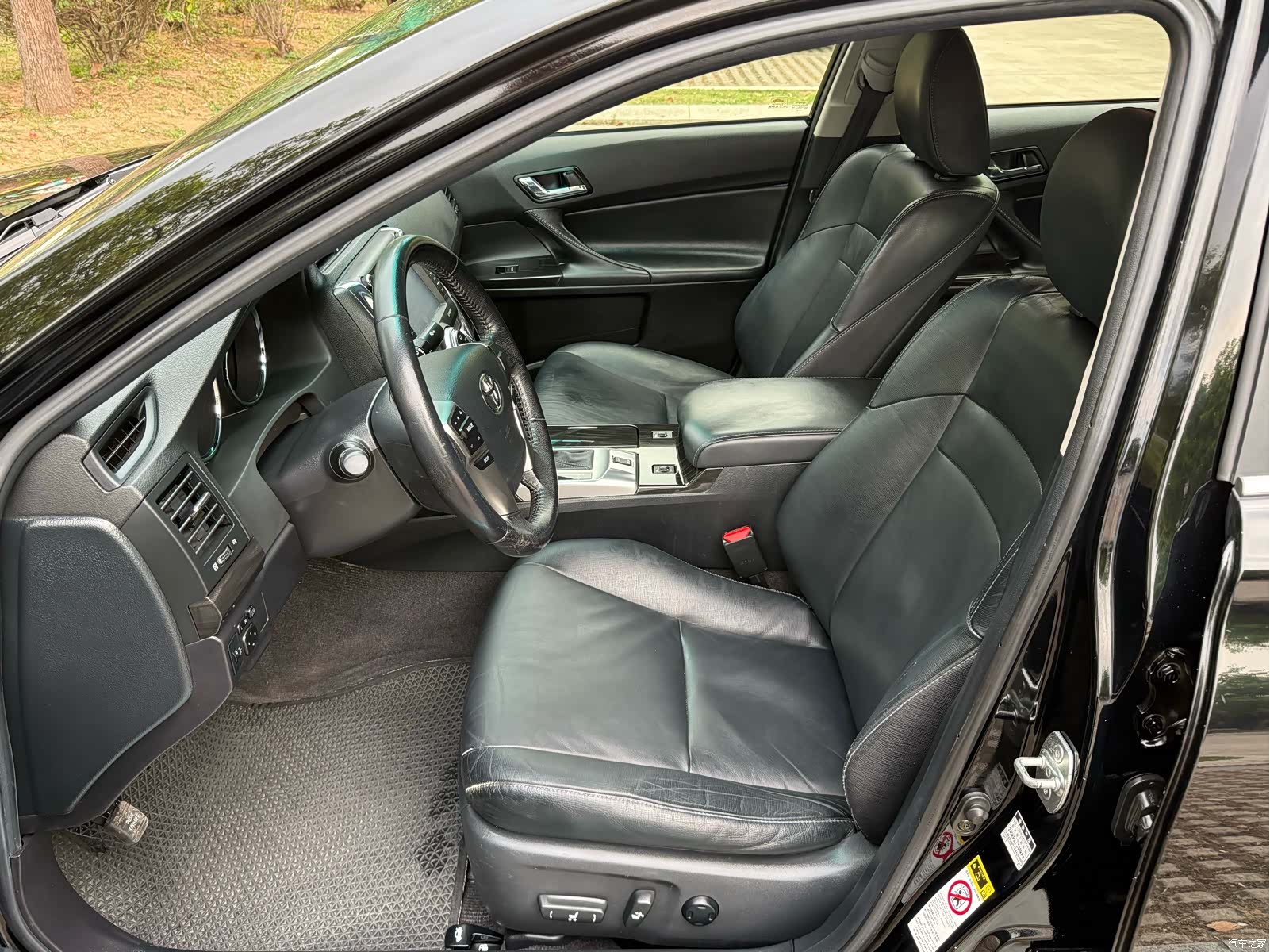 Toyota 2.5V, 2013 все фото