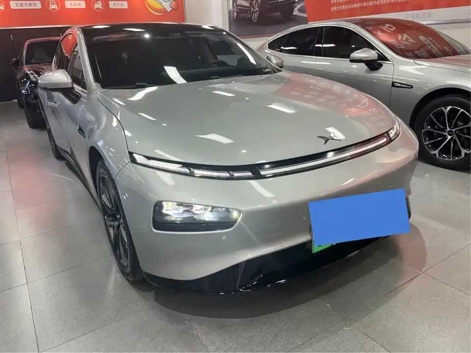 XPENG P7