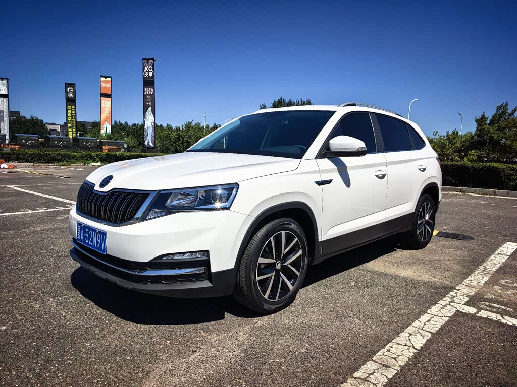 Skoda 2023 1.5L AT