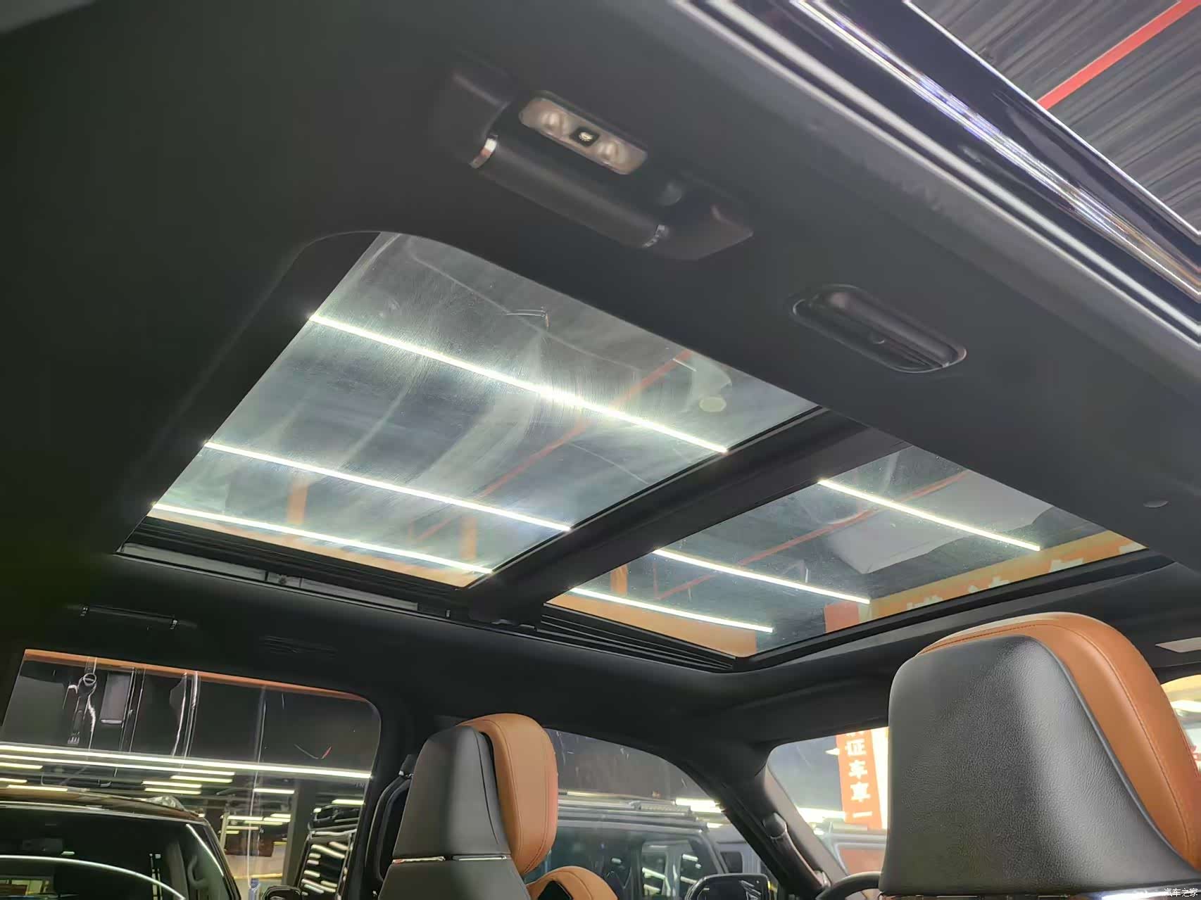 Lincoln Navigator, 2021 10