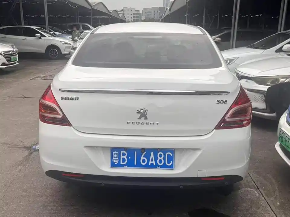 Peugeot 308