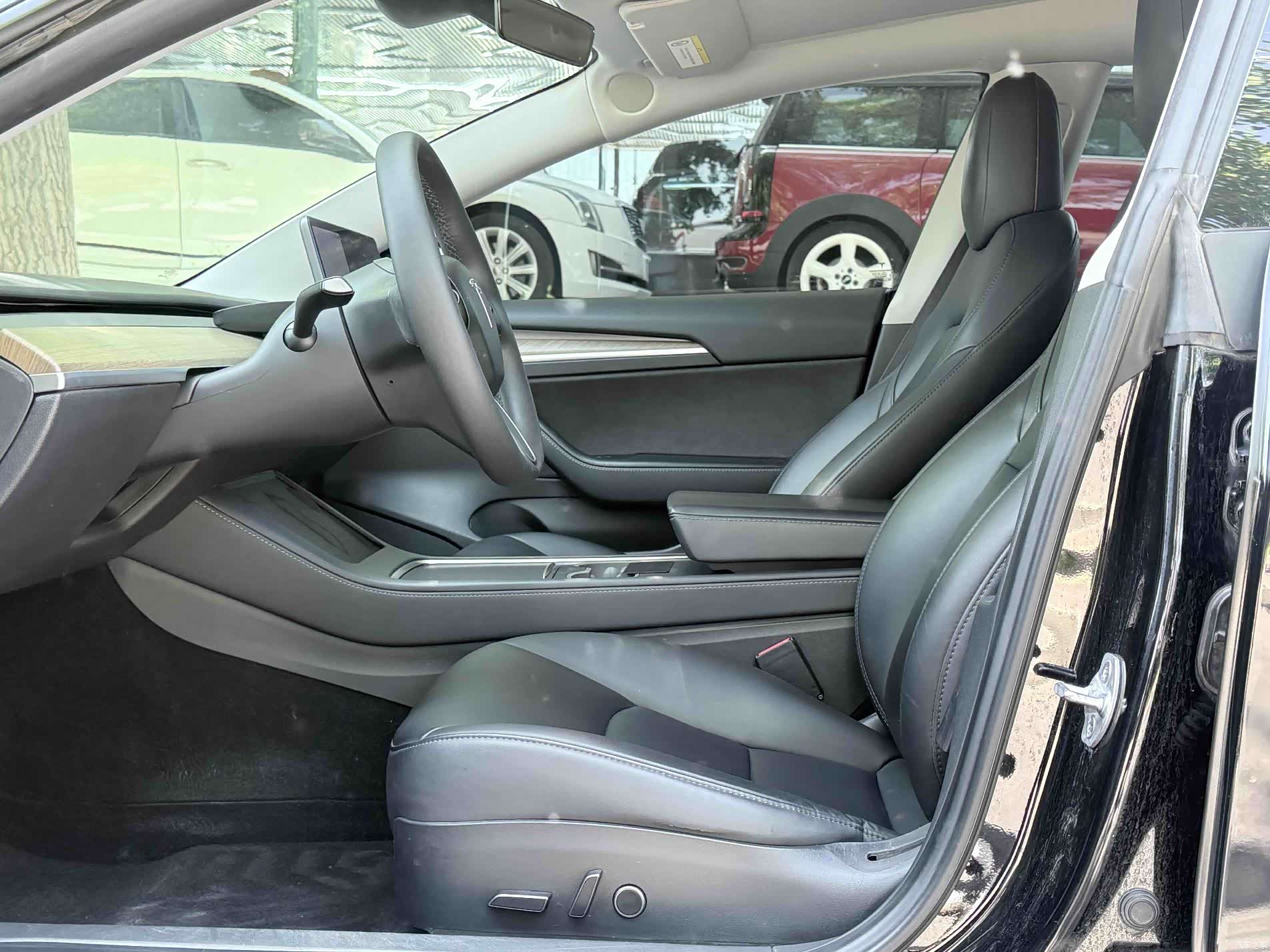 Tesla Model 3, 2021 10