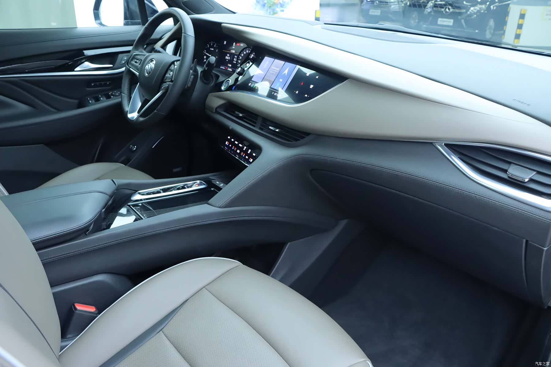 Buick Enclave, 2023 9