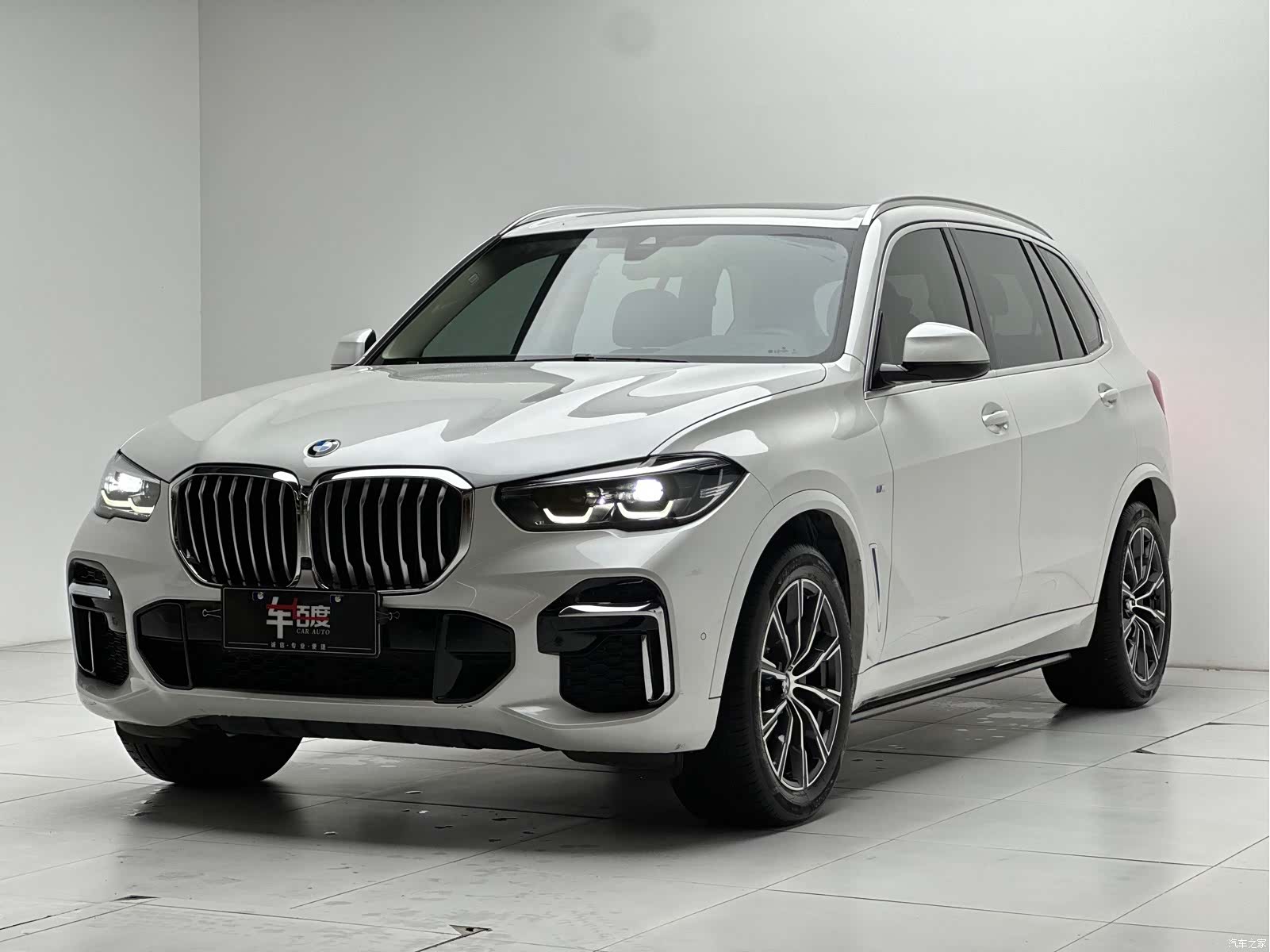 BMW X5, 2023 1