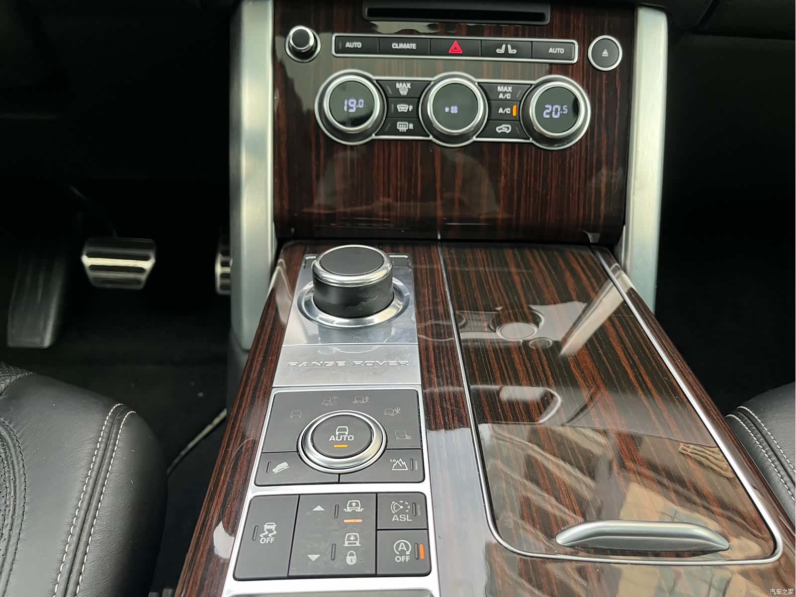 Land Rover Range Rover, 2015 10