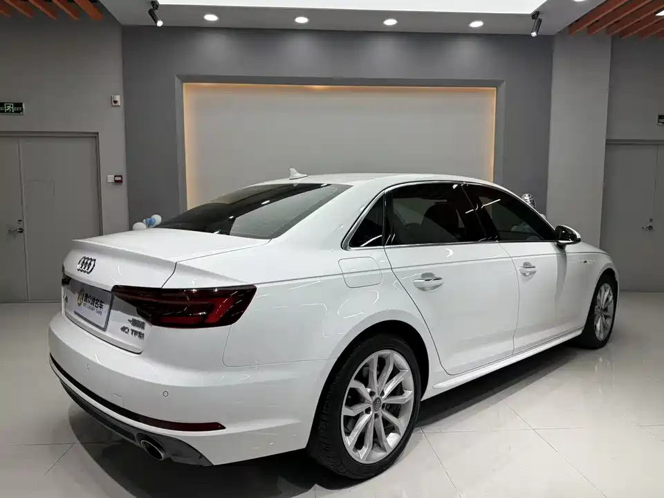 Audi A4L