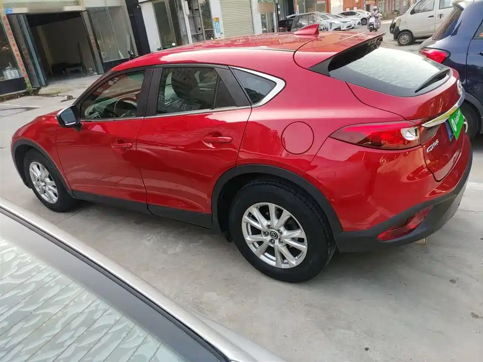 Mazda CX-4