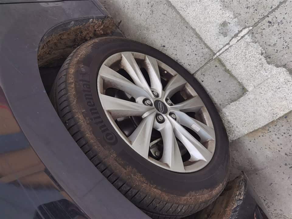 JAC Refine Ruifeng L6 MAX