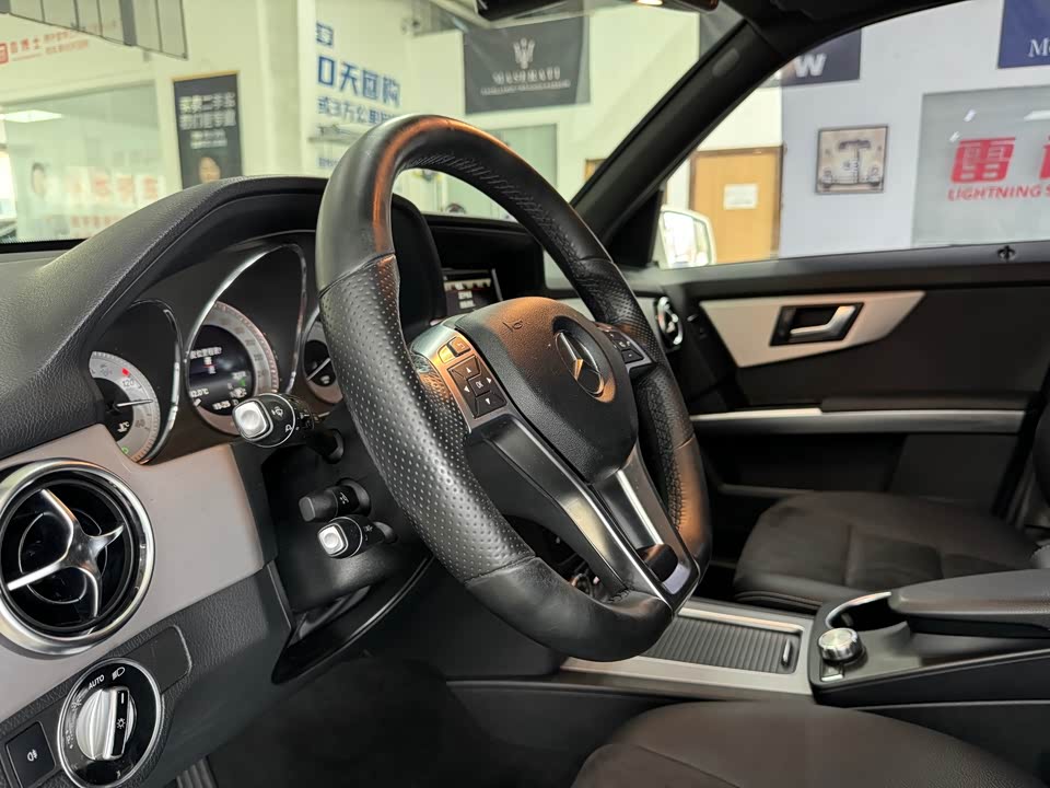 Mercedes-Benz GLK class