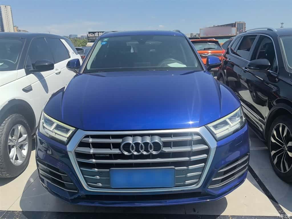 Audi Q5L, 2019 3