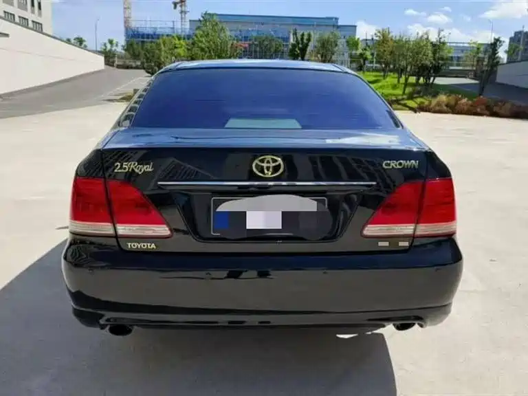 Toyota crown