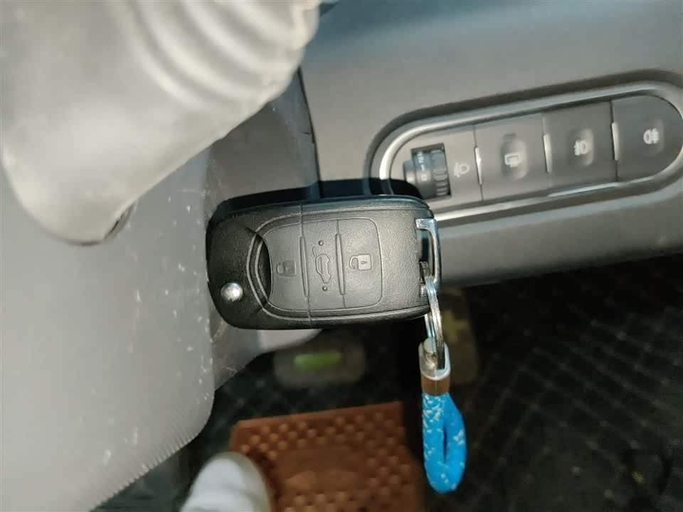 Baoding E100