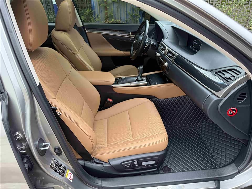 Lexus GS