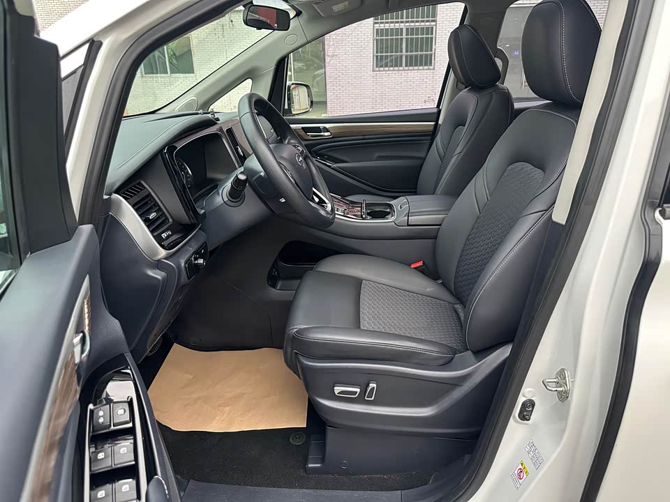 Trumpchi Trumpchi M8