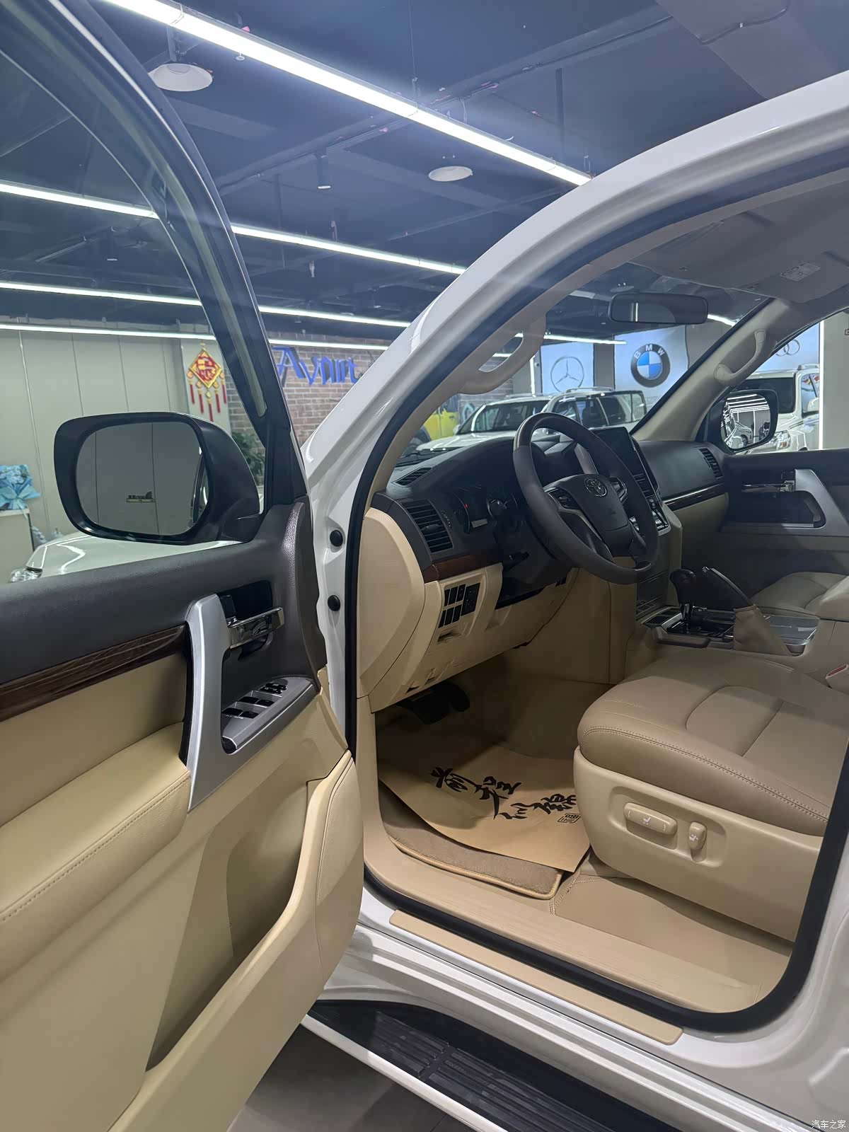 Toyota Land Cruiser, 2017 10