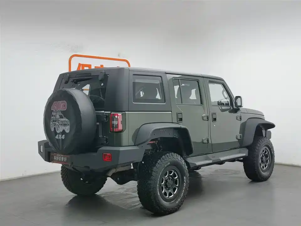 Beijing BJ40