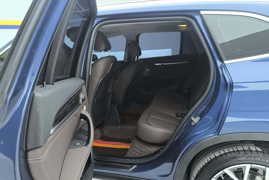 BMW X1, 2022 11