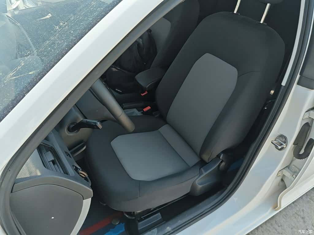 Skoda Rapid, 2017 15