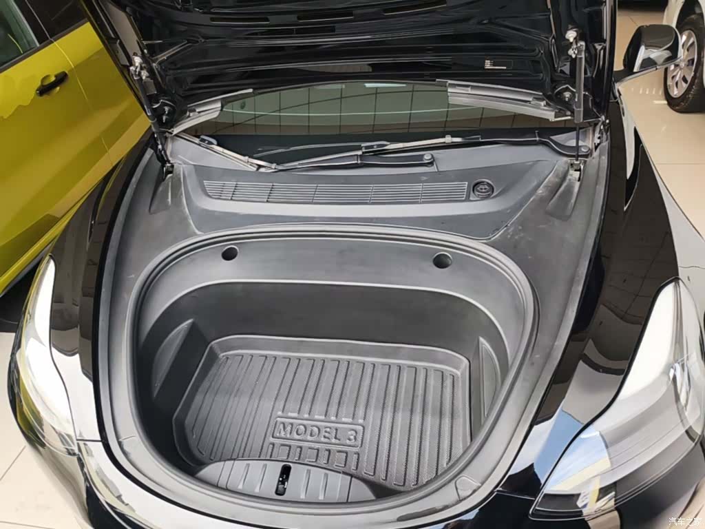Tesla Model 3, 2021 20