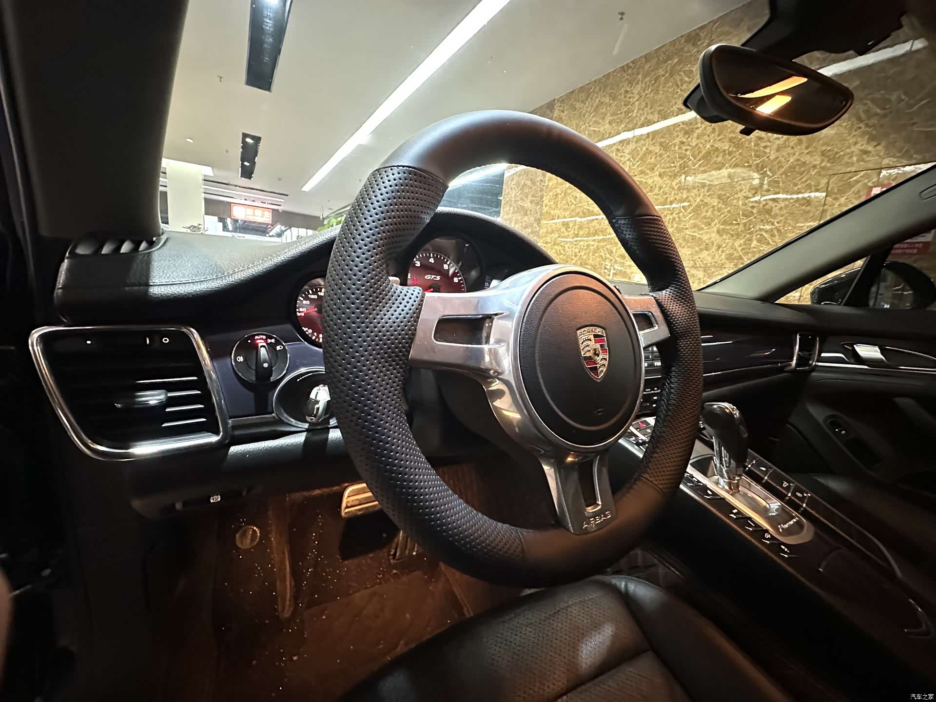 Porsche Panamera, 2010 18