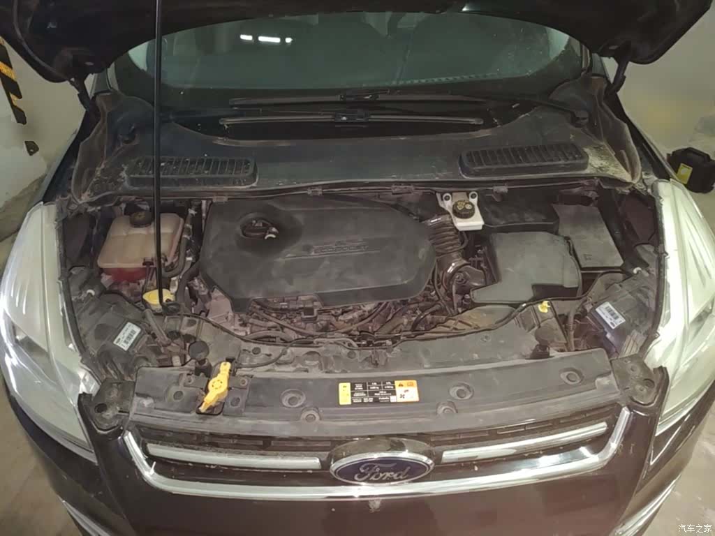 Ford Kuga, 2015 20
